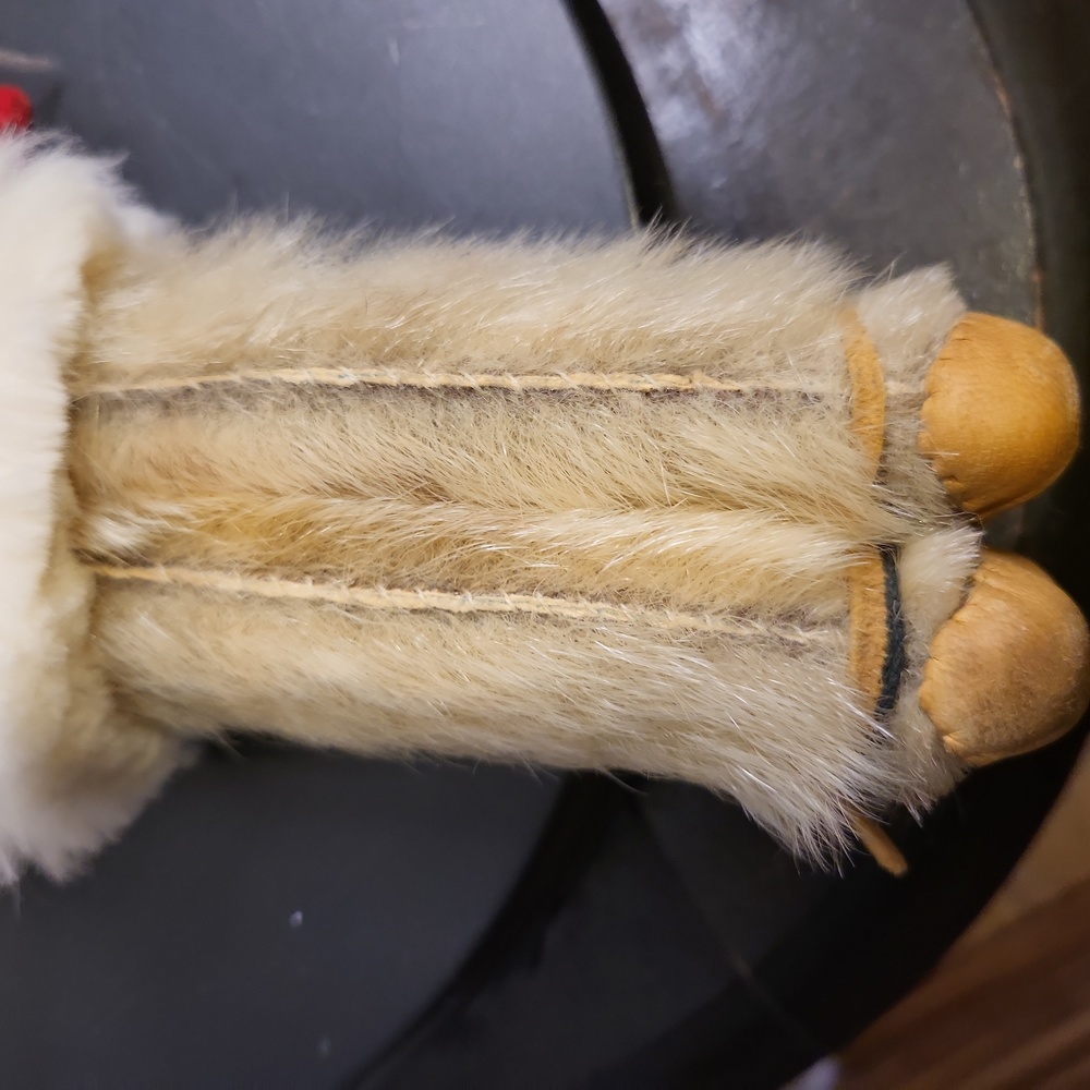 Antique Female ALASKAN YUPIK Doll INUIT Hand Stitched - Picture 12 of 14